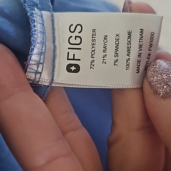 Figs xxs light blue scrub top - Picture 4 of 4